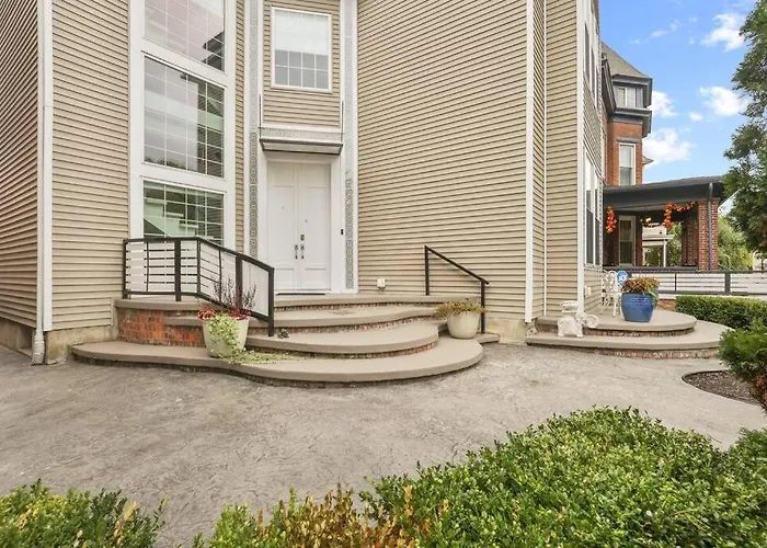 Franklin Manor-Columbus Downtown Luxury Estate Villa